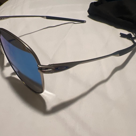 Montana West Sunglasses in White w/Turquoise Thunderbird  display picture 2